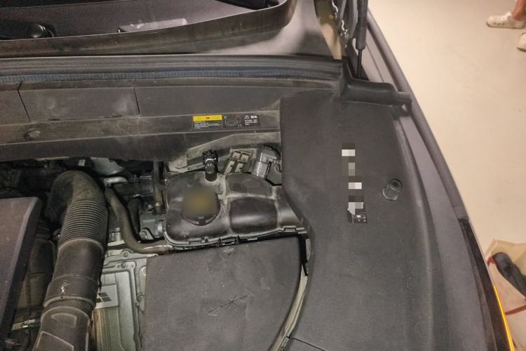 Used Li Auto L7 2023 Pro Model Engine Bay Left