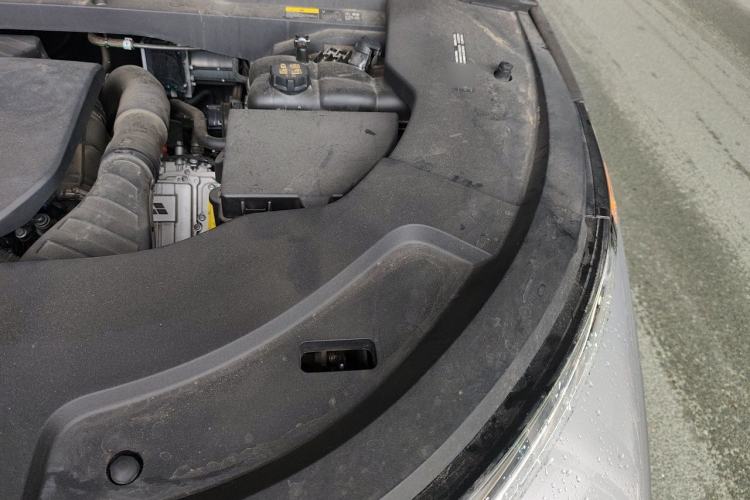 Used Li Auto L7 2023 Pro Model Engine Bay Left