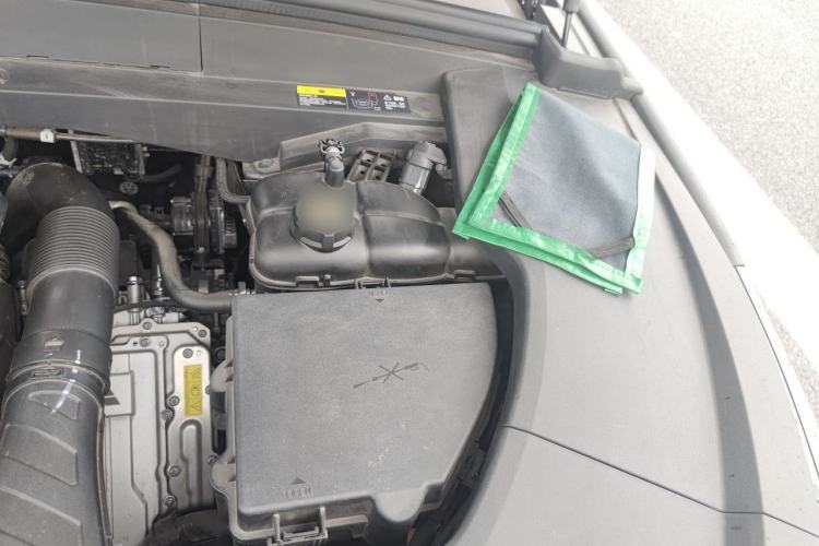 Used Li Auto L7 2023 Air model Engine Bay Left