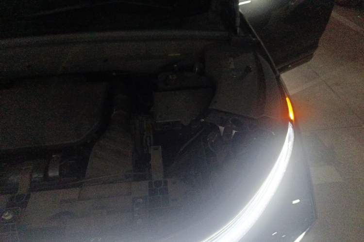 Used Li Auto L7 2023 Pro Model Engine Bay Left