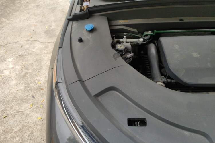Used Li Auto L7 2023 Max model Engine Bay Right