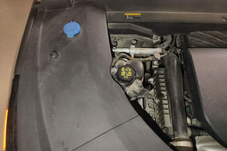 Used Li Auto L7 2023 Pro Model Engine Bay Right
