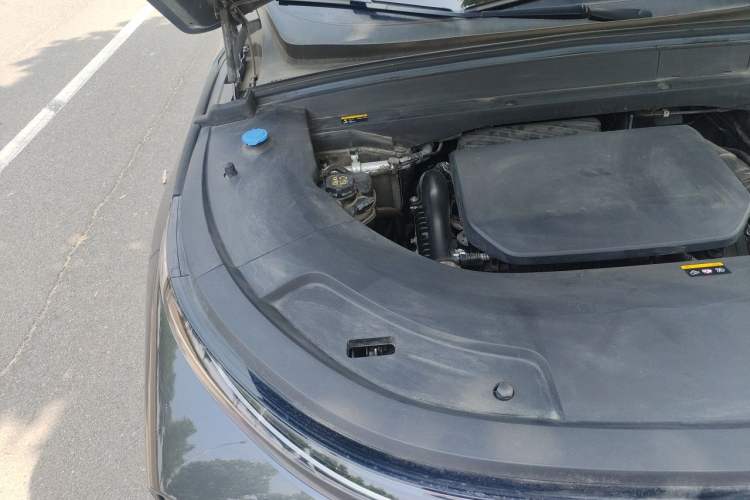 Used Li Auto L7 2023 Pro Model Engine Bay Right