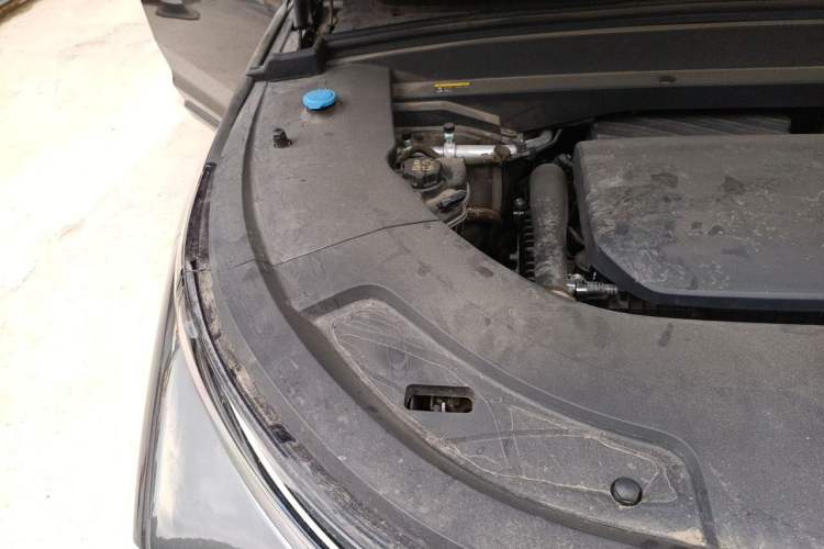 Used Li Auto L7 2023 Air model Engine Bay Right