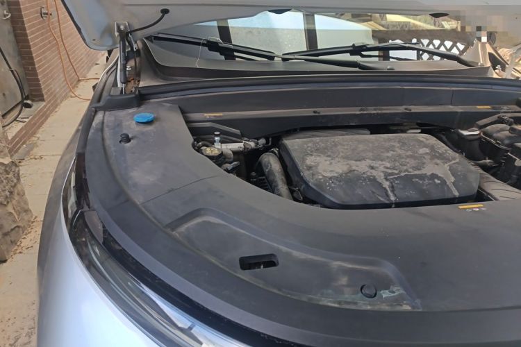 Used Li Auto L7 2023 Max model Engine Bay Right