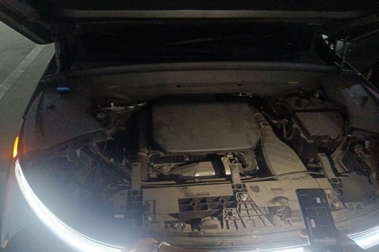Used Li Auto L7 2023 Pro Model Engine Bay
