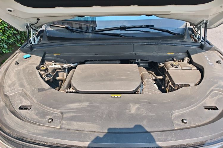 Used Li Auto L7 2023 Air model Engine Bay