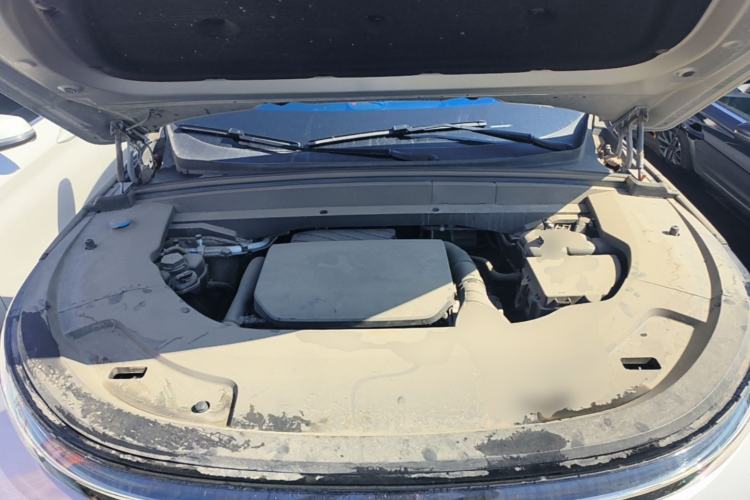 Used Li Auto L7 2023 Pro Model Engine Bay
