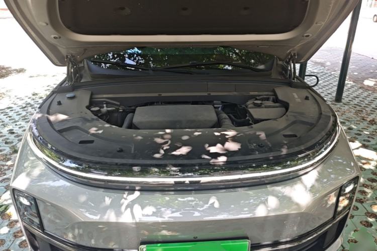 Used Li Auto L7 2023 Max model Engine Bay