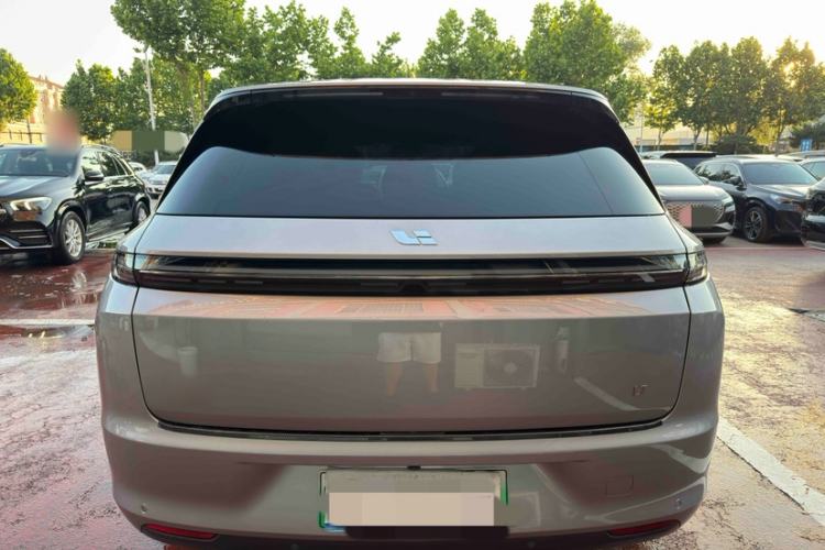 Used Li Auto L7 2023 Pro Model Exterior 1