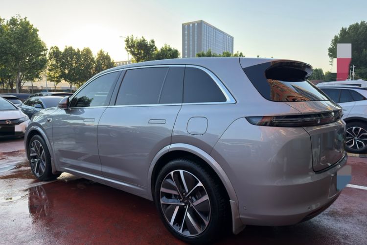 Used Li Auto L7 2023 Pro Model Exterior 6