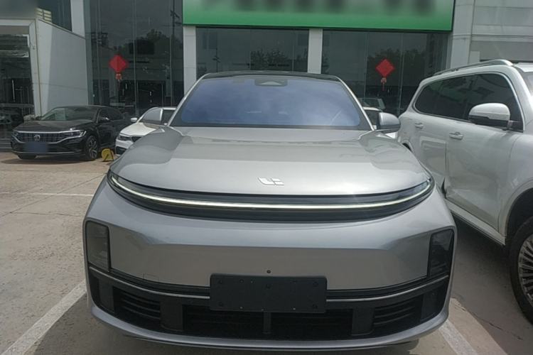 Used Li Auto L7 2023 Pro Model Front