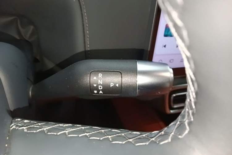 Used Li Auto L7 2023 Air model Gear Lever