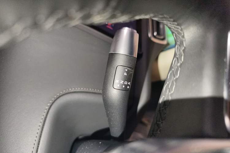 Used Li Auto L7 2023 Pro Model Gear Lever