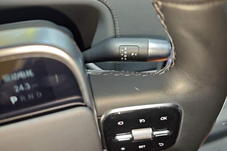 Used Li Auto L7 2023 Pro Model Gear Lever