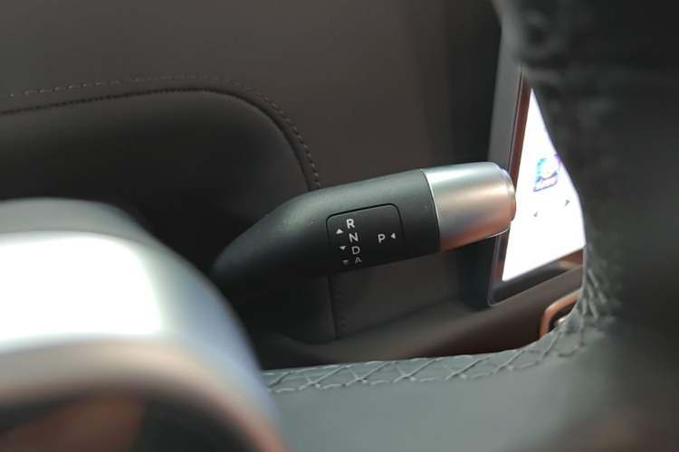 Used Li Auto L7 2023 Pro Model Gear Lever