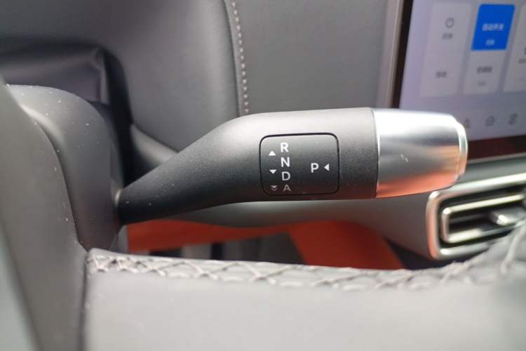 Used Li Auto L7 2023 Pro Model Gear Lever