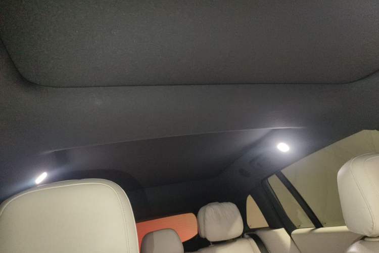 Used Li Auto L7 2023 Pro Model Headliner