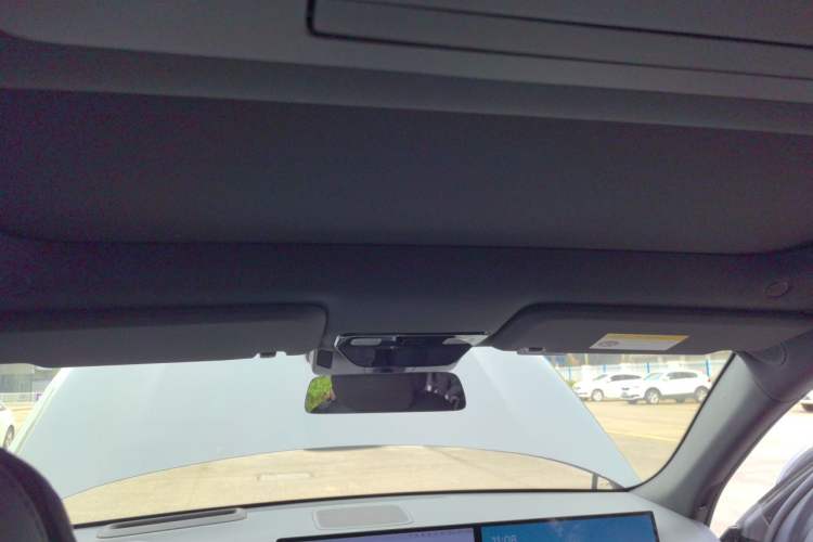 Used Li Auto L7 2023 Max model Headliner