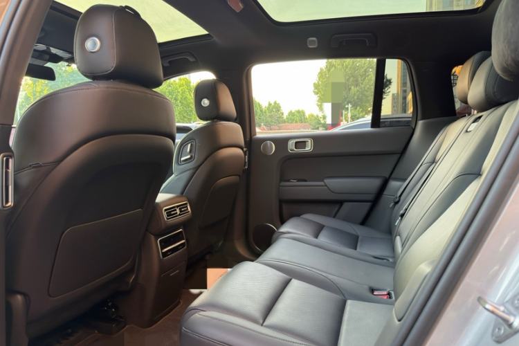 Used Li Auto L7 2023 Pro Model Interior 1