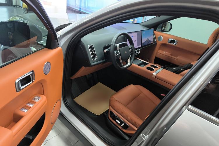 Used Li Auto L7 2023 Pro Model Interior 3