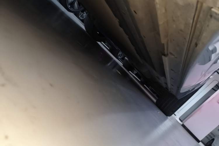 Used Li Auto L7 2023 Pro Model Left Side Sill