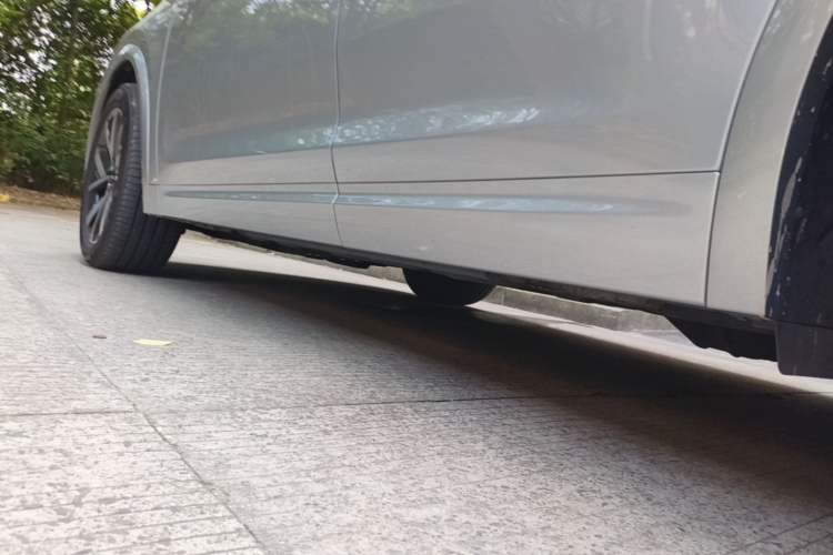 Used Li Auto L7 2023 Max model Left Side Sill