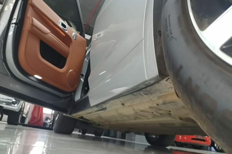 Used Li Auto L7 2023 Pro Model Left Side Sill