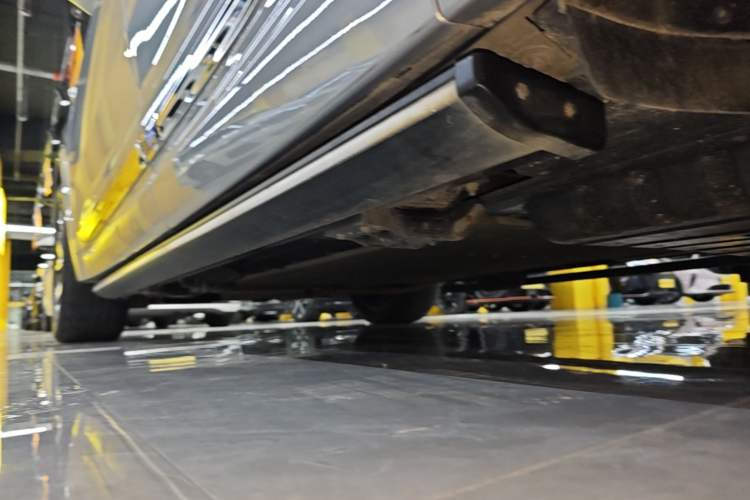 Used Li Auto L7 2023 Pro Model Left Side Sill