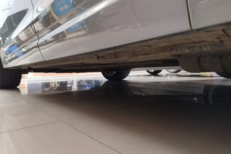 Used Li Auto L7 2023 Pro Model Left Side Sill