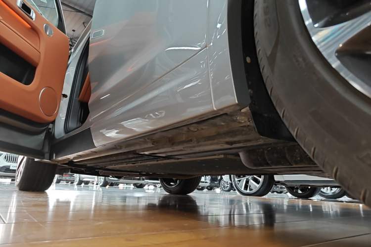 Used Li Auto L7 2023 Pro Model Left Side Sill