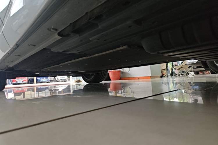 Used Li Auto L7 2023 Max model Left Side Sill