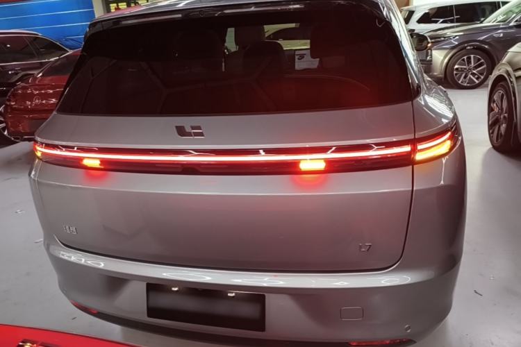 Used Li Auto L7 2023 Pro Model Rear