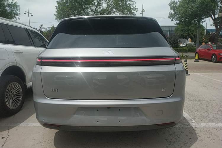 Used Li Auto L7 2023 Pro Model Rear