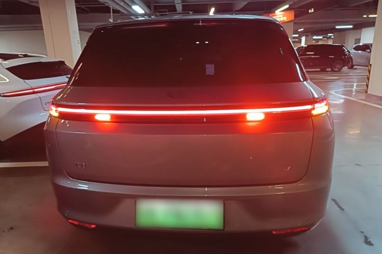 Used Li Auto L7 2023 Pro Model Rear