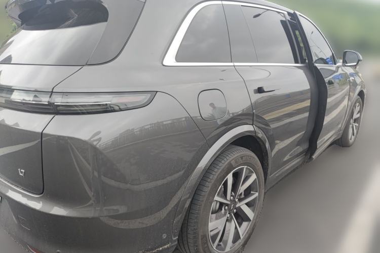 Used Li Auto L7 2023 Air model Rear Right 45 Deg