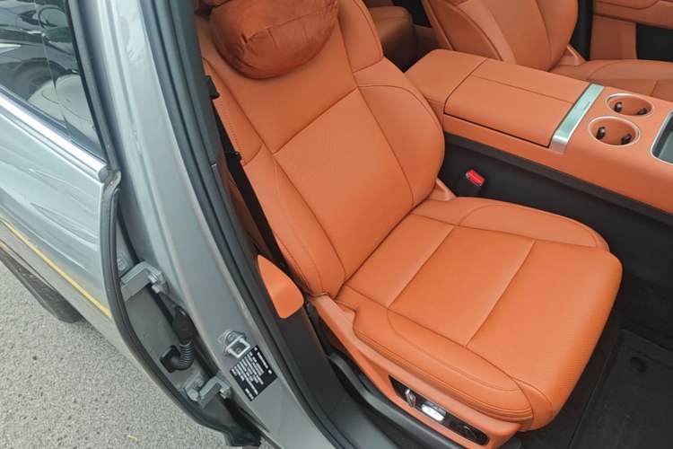 Used Li Auto L7 2023 Pro Model Right Front Seat
