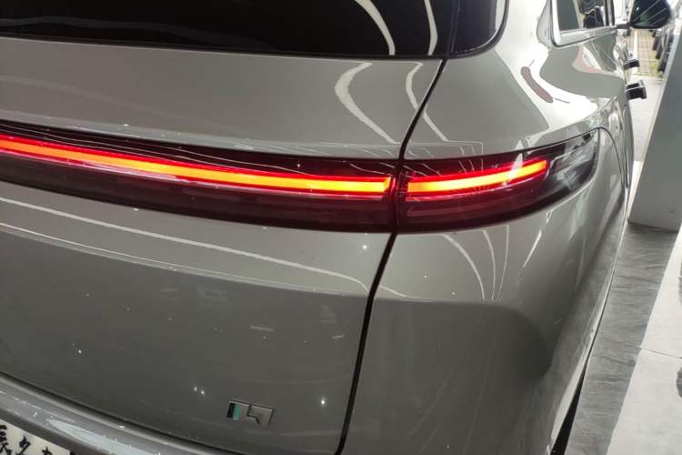 Used Li Auto L7 2023 Pro Model Right Rear Taillight