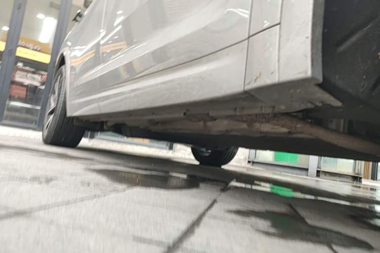 Used Li Auto L7 2023 Pro Model Right Side Sill