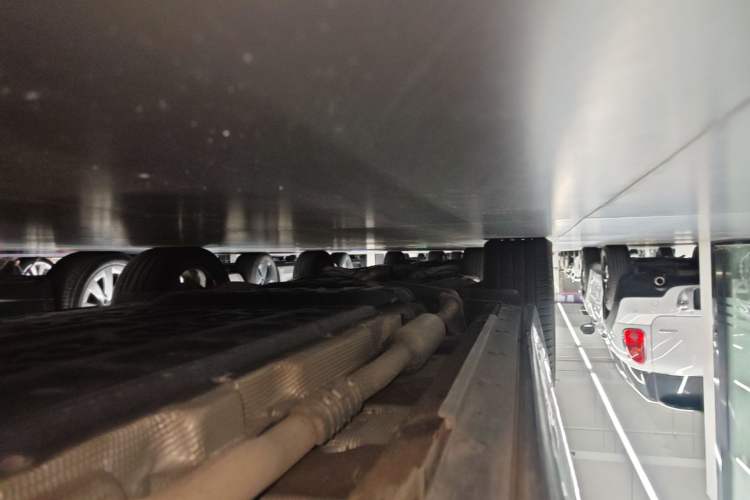 Used Li Auto L7 2023 Air model Right Side Sill