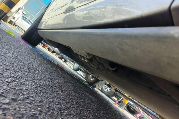Used Li Auto L7 2023 Pro Model Right Side Sill