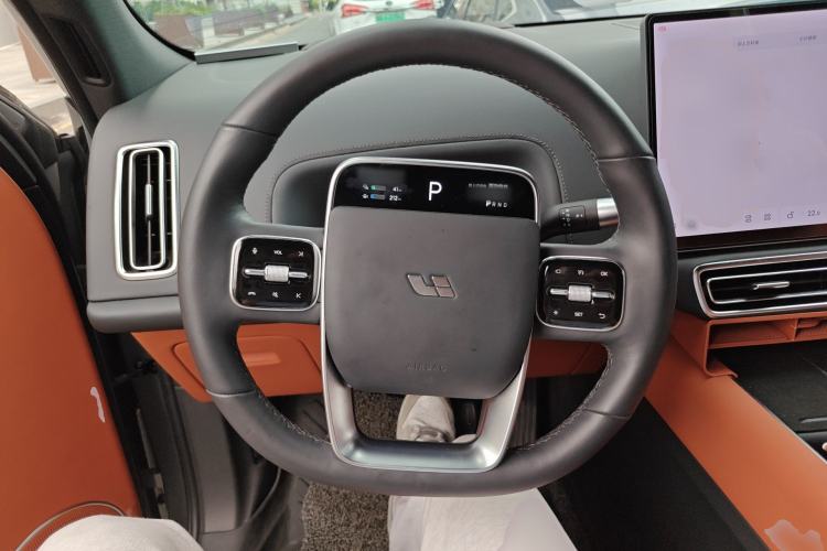 Used Li Auto L7 2023 Pro Model Steering Wheel