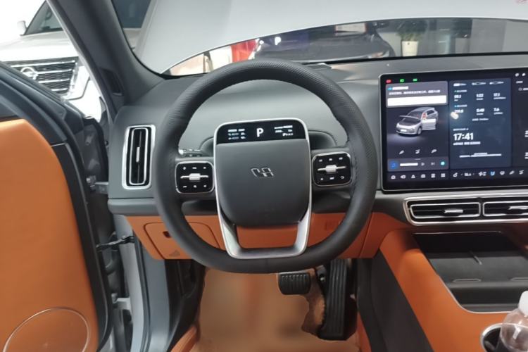 Used Li Auto L7 2023 Pro Model Steering Wheel