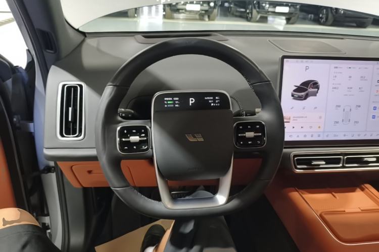 Used Li Auto L7 2023 Pro Model Steering Wheel
