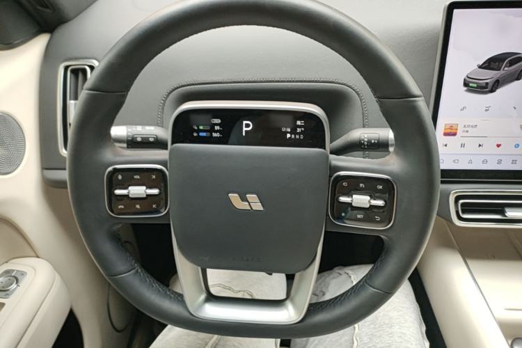 Used Li Auto L7 2023 Pro Model Steering Wheel