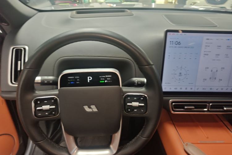 Used Li Auto L7 2023 Pro Model Steering Wheel