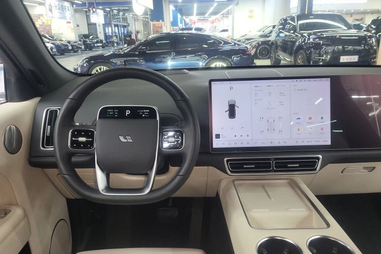 Used Li Auto L7 2023 Pro Model Steering Wheel