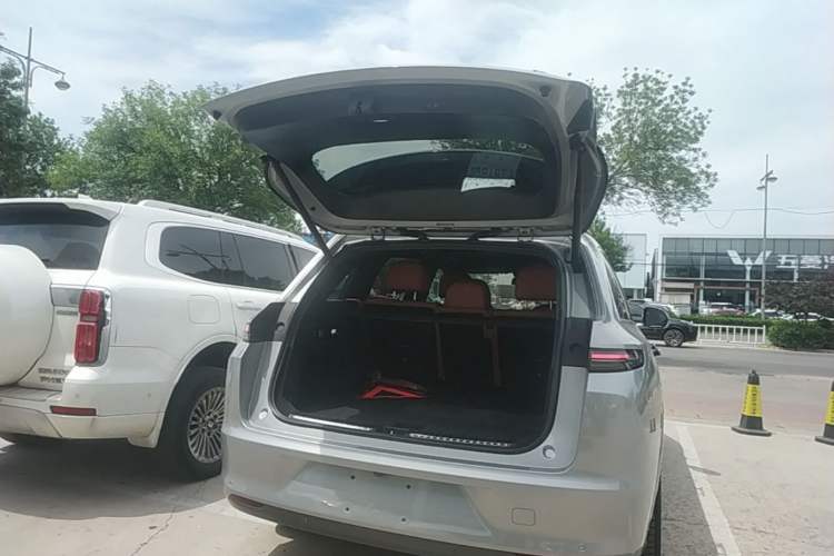 Used Li Auto L7 2023 Pro Model Trunk
