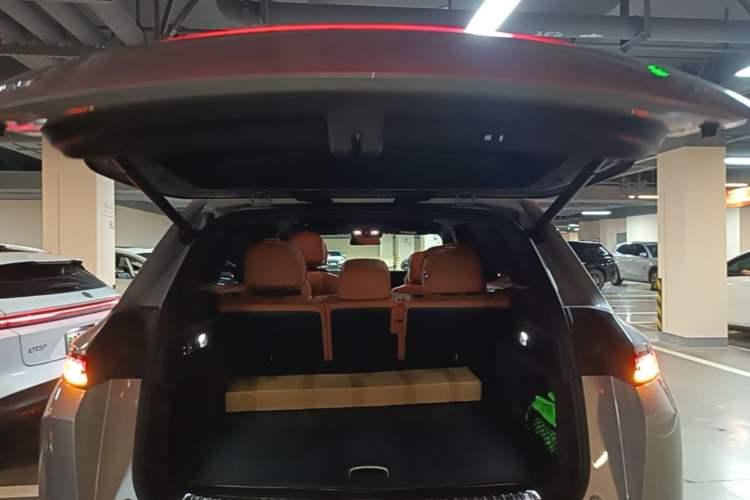 Used Li Auto L7 2023 Pro Model Trunk