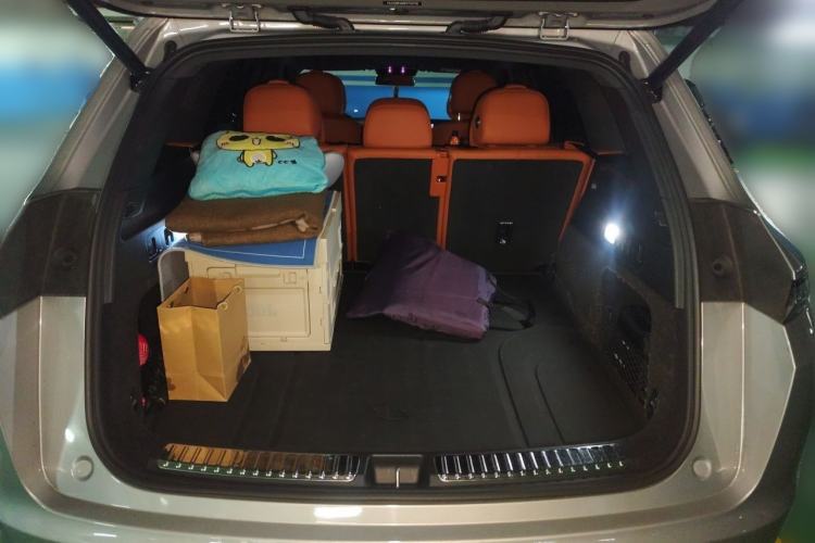 Used Li Auto L7 2023 Pro Model Trunk